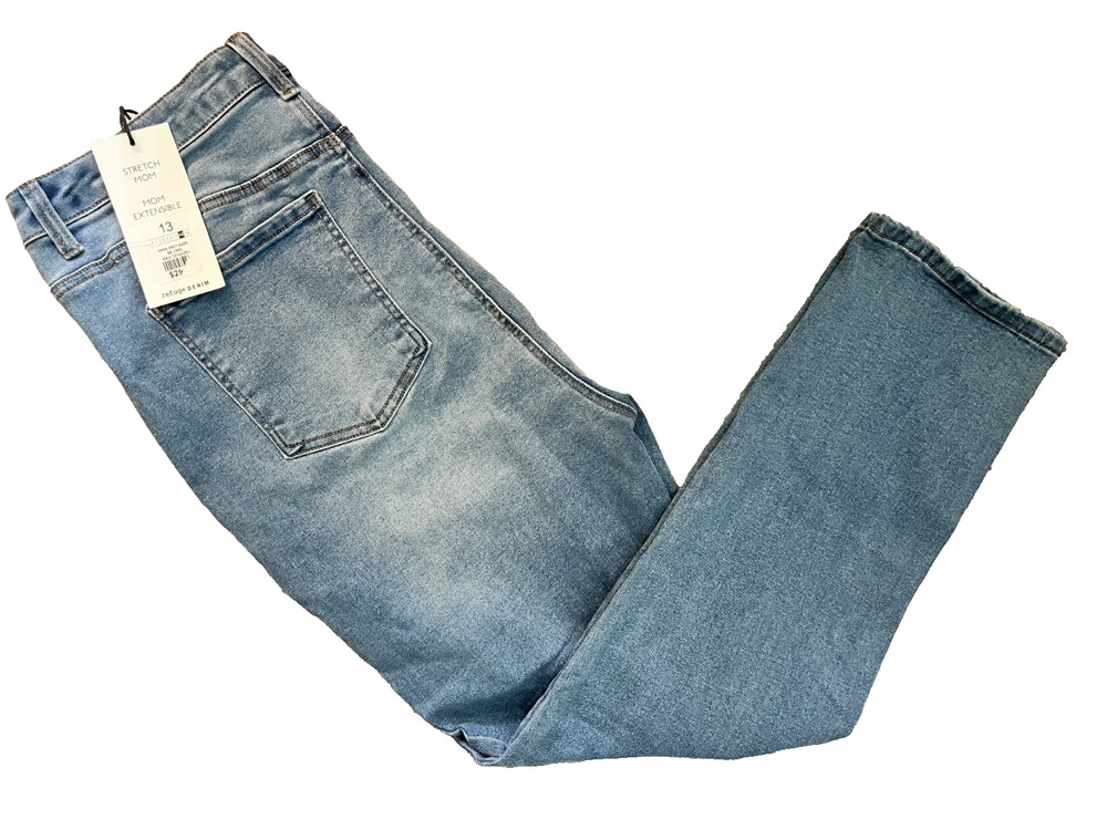 Women's Beverly Hills Size 13 Denim Blue Stretchy Mom Jeans Straight Cut NWT